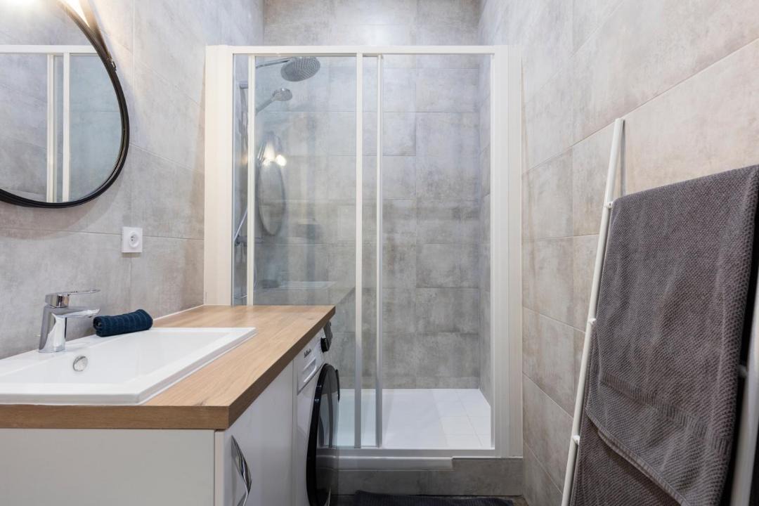 Photo of Bathroom in 1st Arrondissement