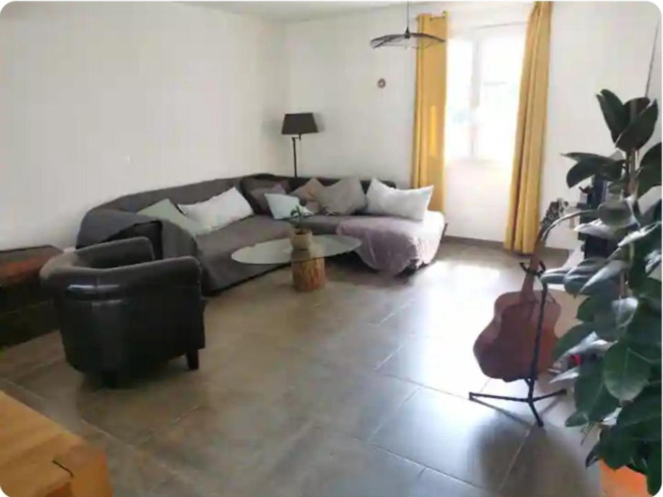 Photo of Livingroom in Bezouce