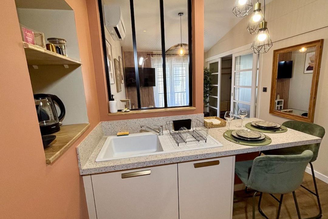 Photo of Kitchen in Orange