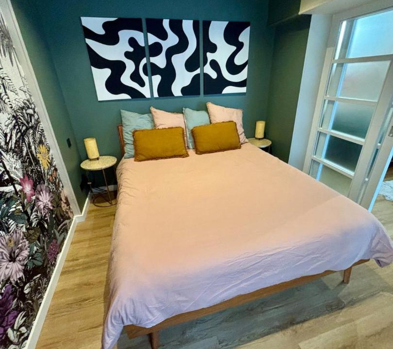 Photo of Bedroom in Orange
