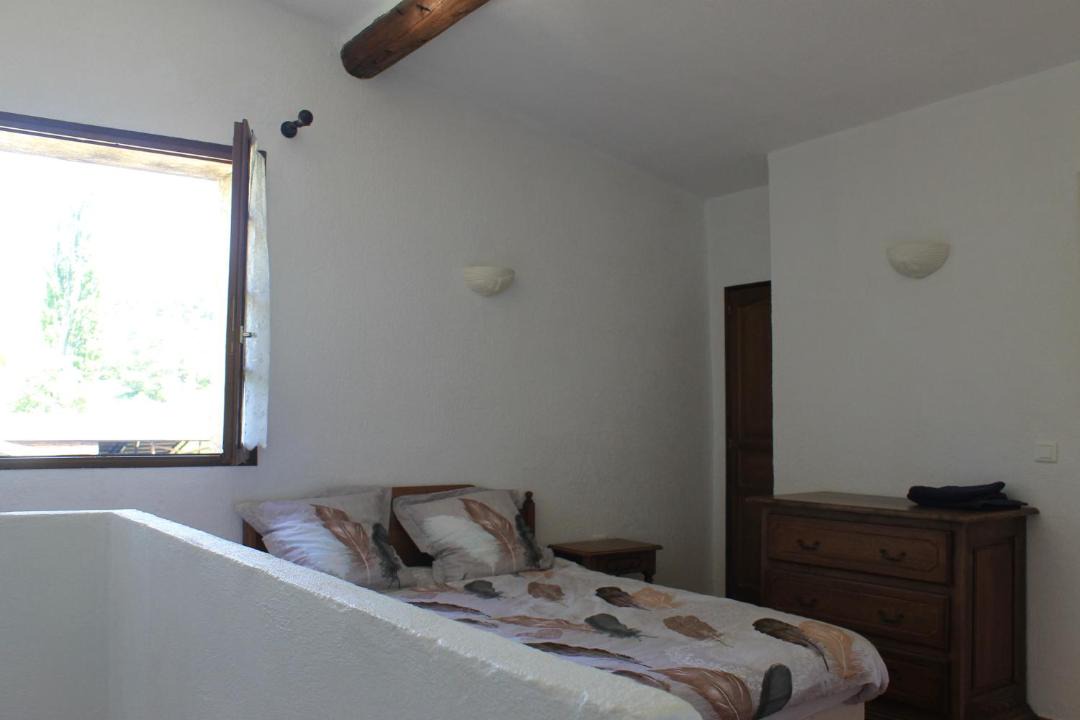 Photo of Bedroom in Simiane-la-Rotonde