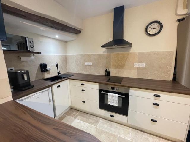 Photo of Kitchen in Orange