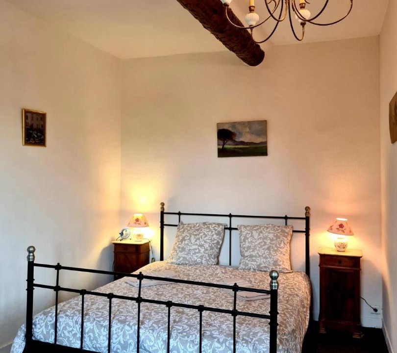 Photo of Bedroom in Mormoiron