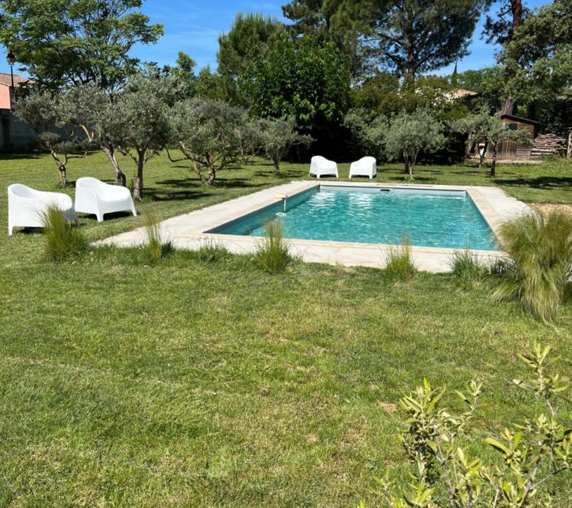 Photo of Others in Cabrieres-d'Avignon