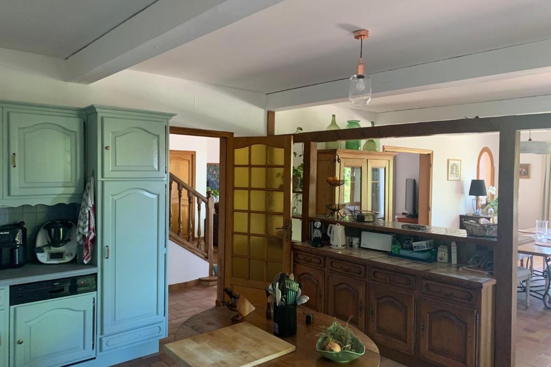 Photo of Kitchen in Loriol-du-Comtat