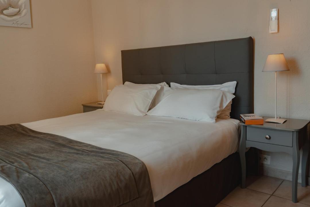 Photo of Bedroom in Maussane