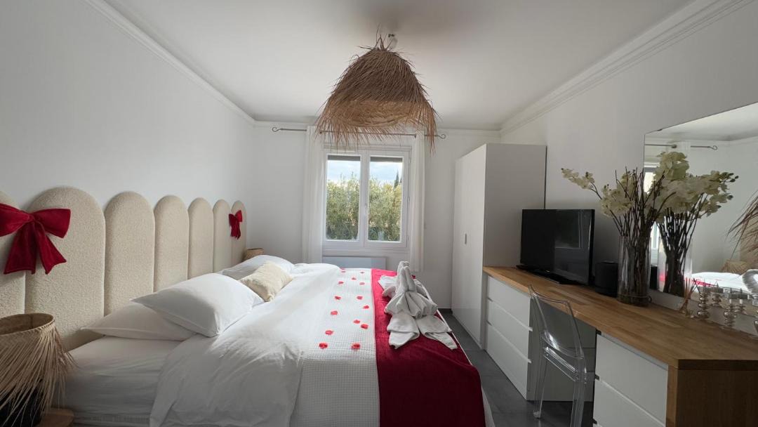 Photo of Bedroom in Montfort-sur-Argens