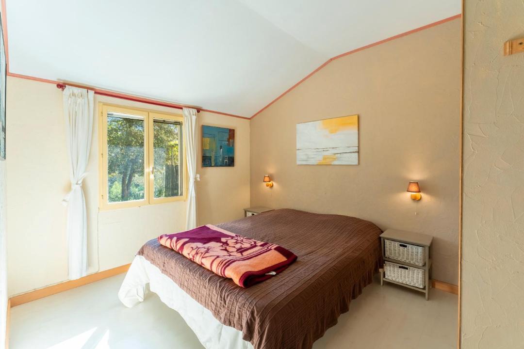 Photo of Bedroom in Mondragon
