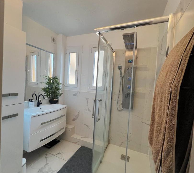 Photo of Bathroom in Draguignan