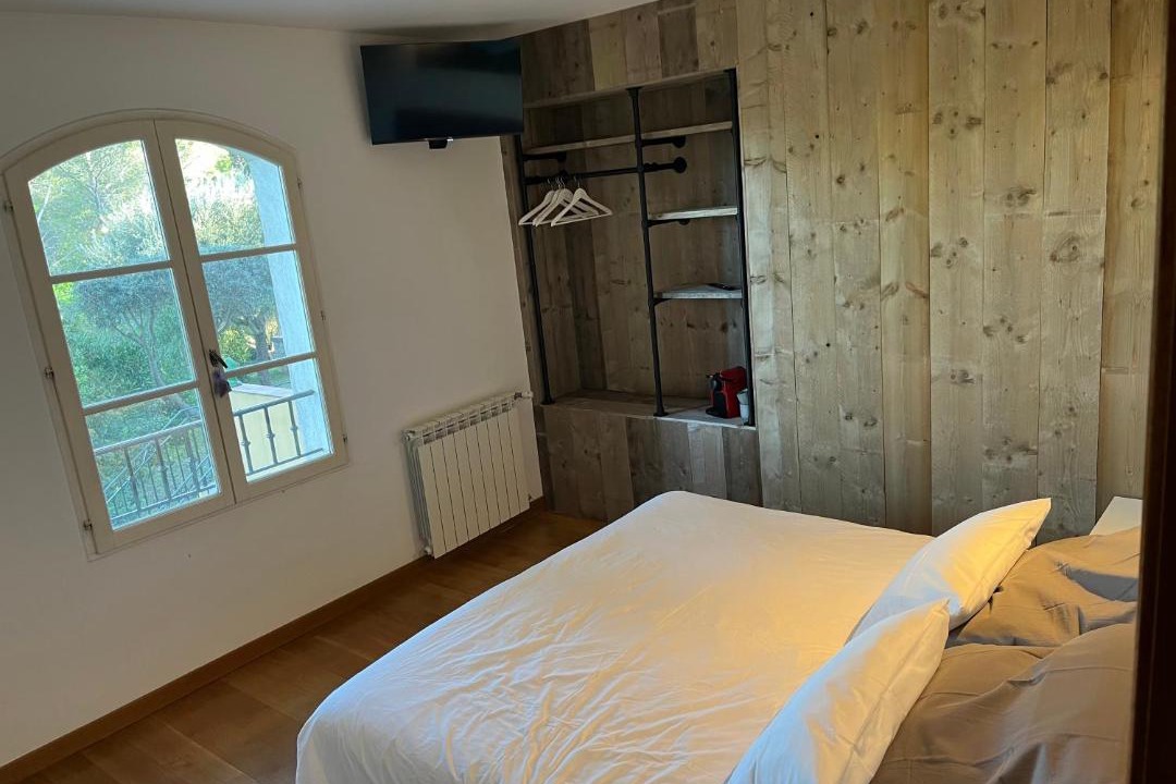 Photo of Bedroom in Figanieres