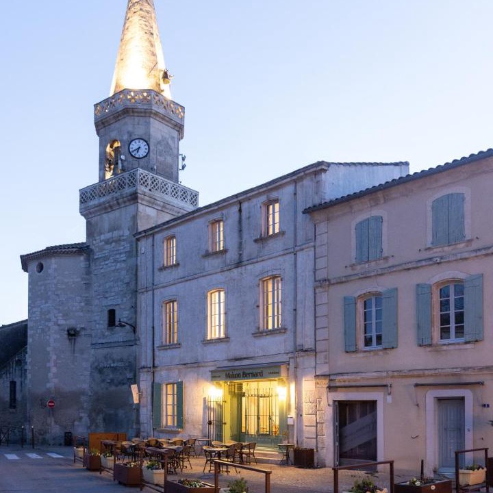 Photo of Buildings in Maillane