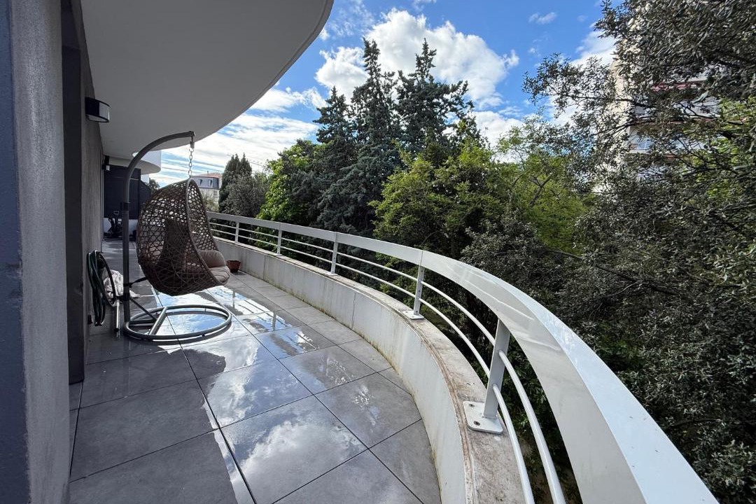 Photo of Patio Balcony in Prado-Perier