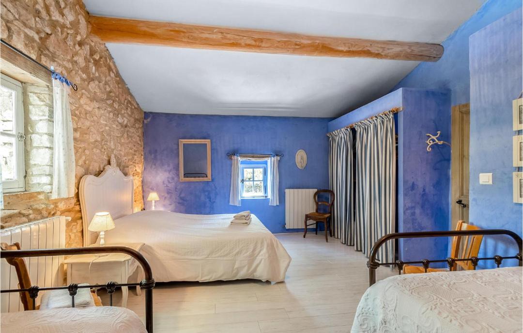Photo of Bedroom in Lacoste