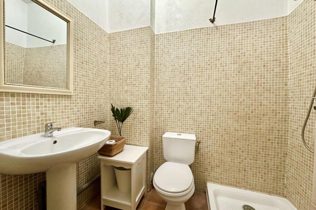 Photo of Bathroom in Montfrin