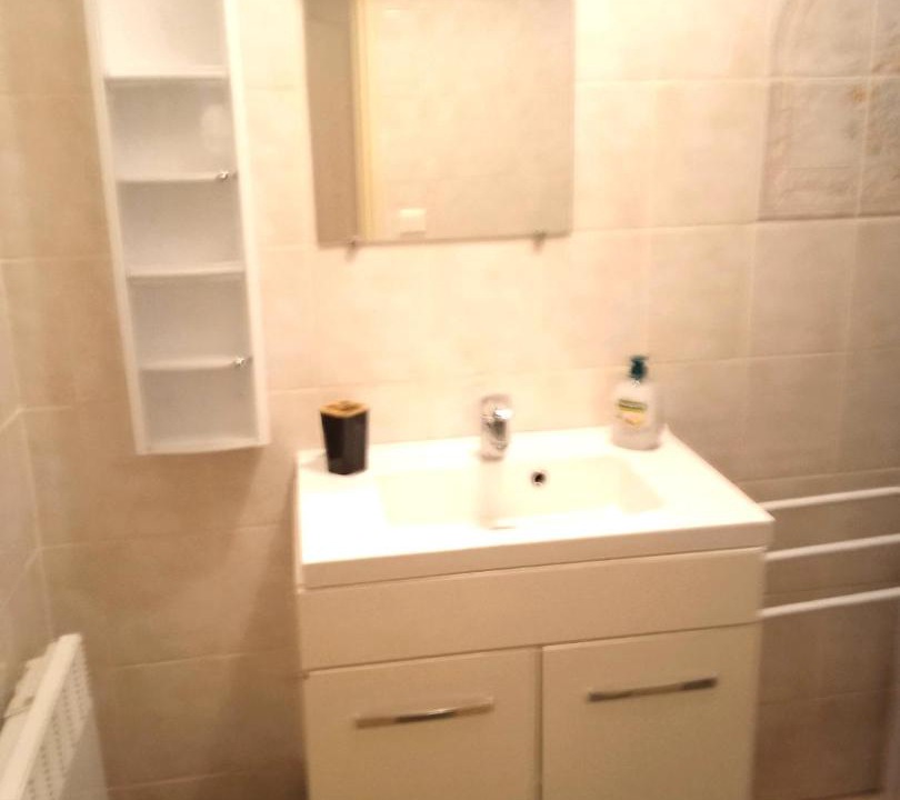 Photo of Bathroom in Tourves