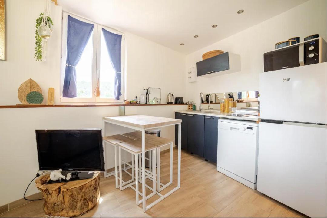Photo of Kitchen in Entrecasteaux