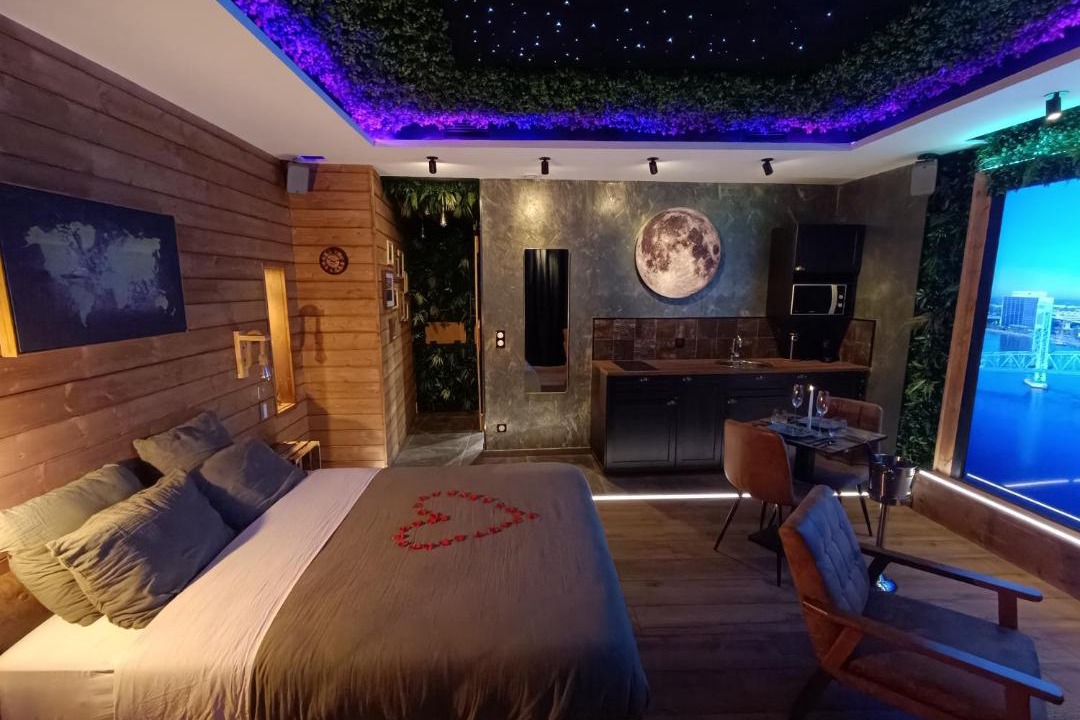 Photo of Bedroom in Charleval