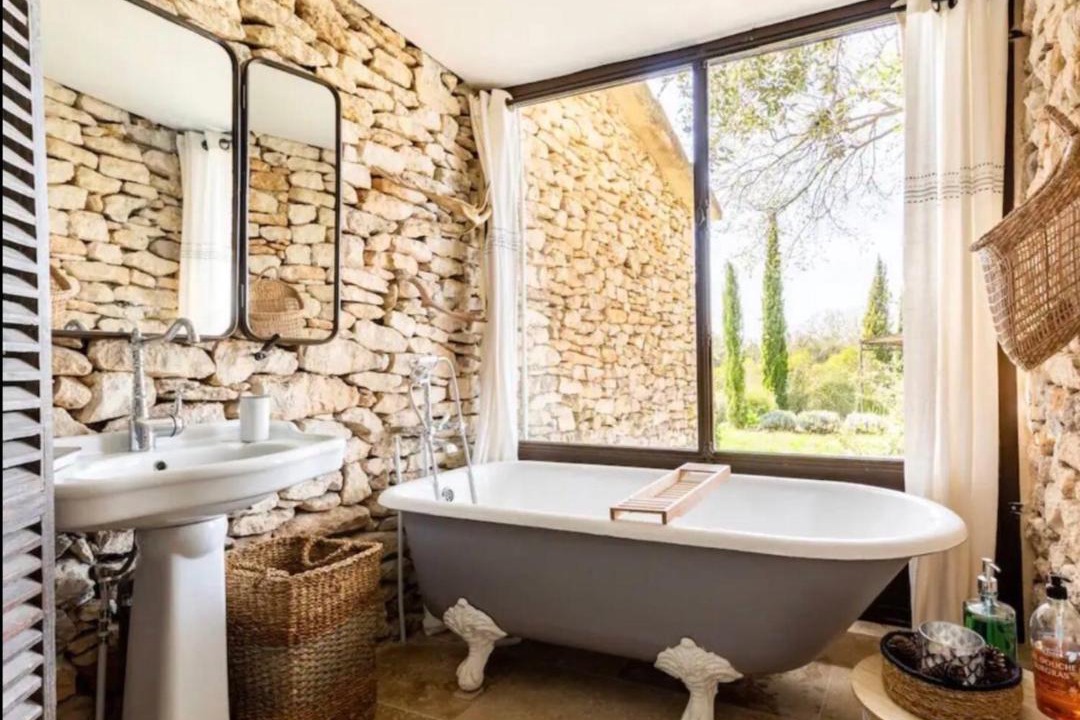 Photo of Bathroom in Menerbes