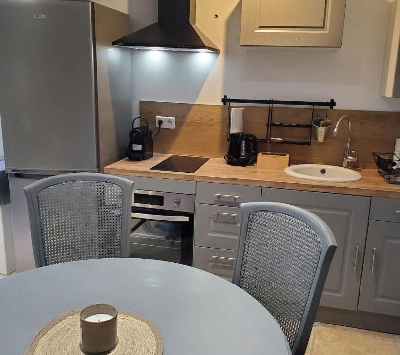 Photo of Kitchen in Cornillon-Confoux