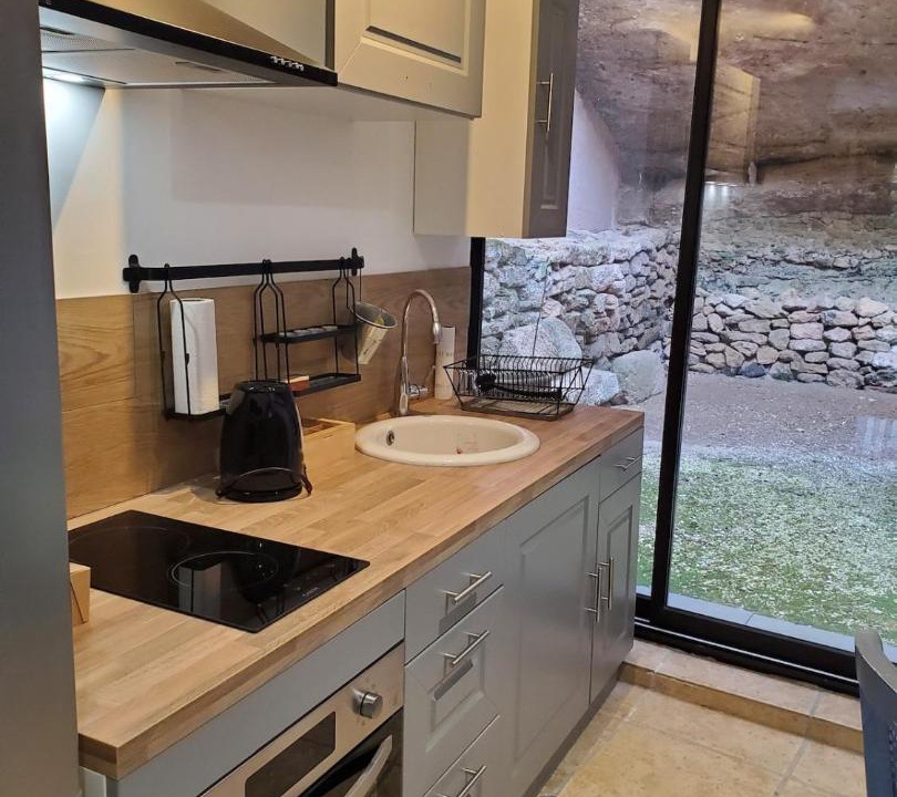 Photo of Kitchen in Cornillon-Confoux