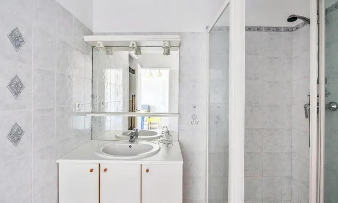 Photo of Bathroom in Carnoux-en-Provence