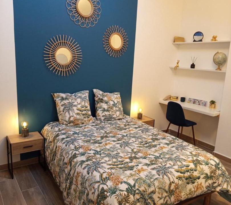 Photo of Bedroom in Orange