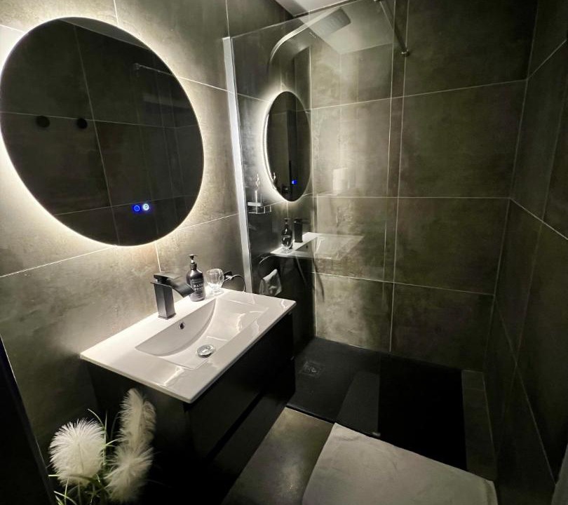 Photo of Bathroom in Entraigues-sur-la-Sorgue