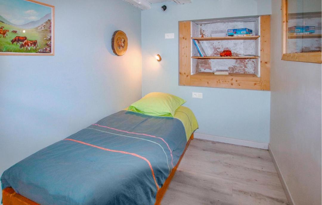 Photo of Bedroom in Allemagne-en-Provence