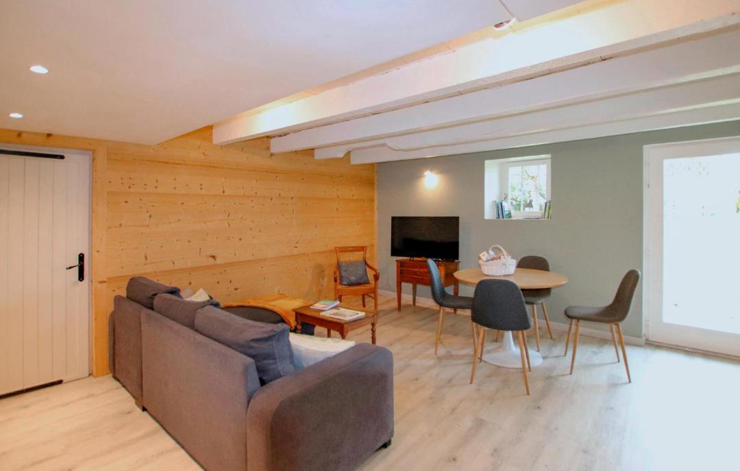 Photo of Livingroom in Allemagne-en-Provence