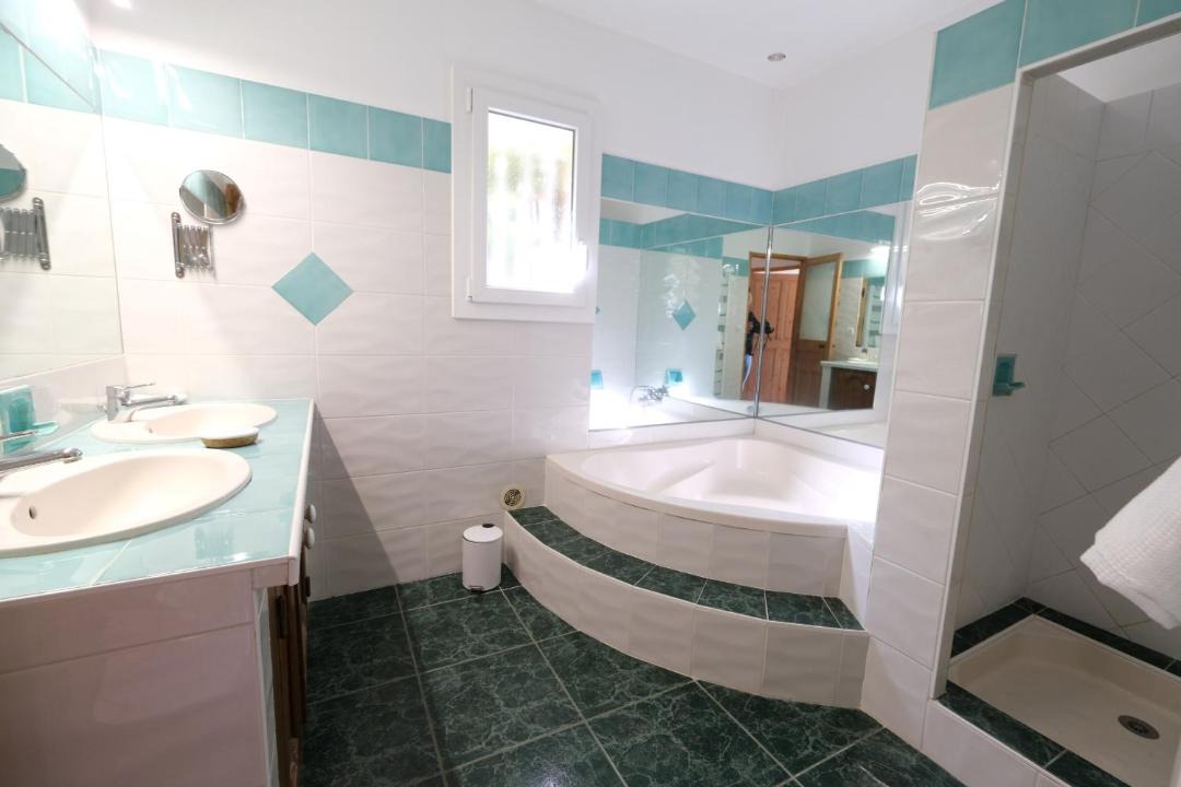 Photo of Bathroom in Mouries