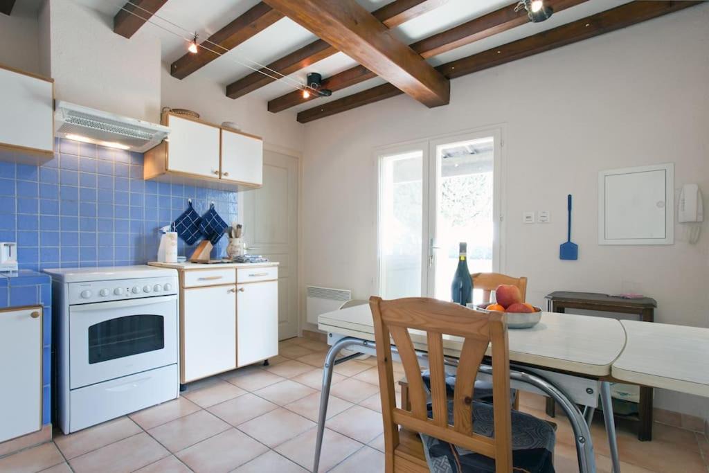 Photo of Kitchen in Arles