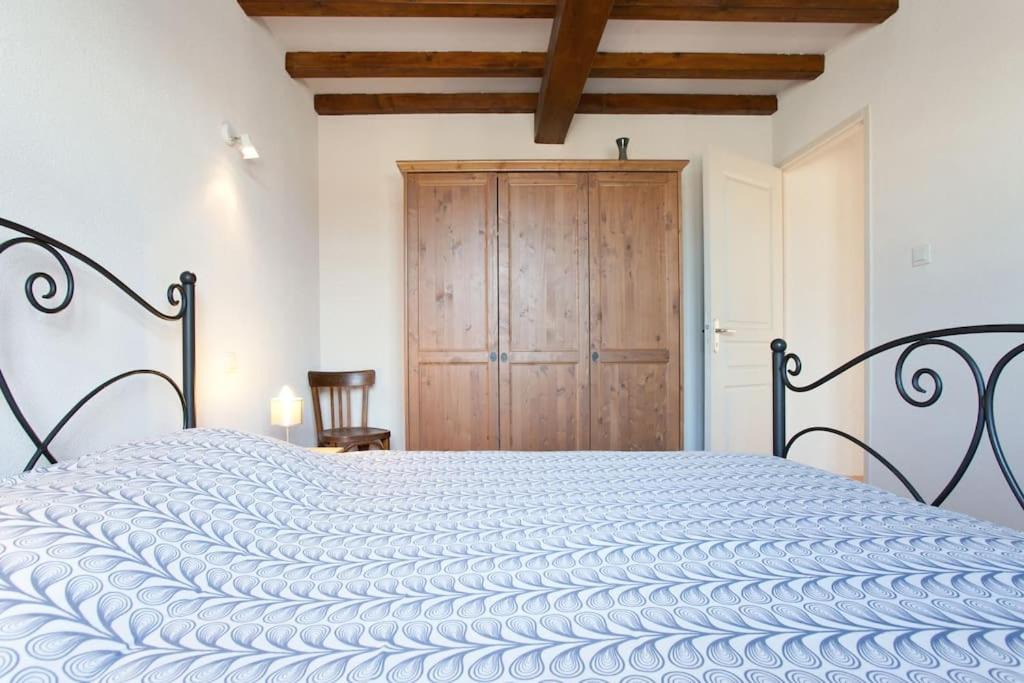 Photo of Bedroom in Arles