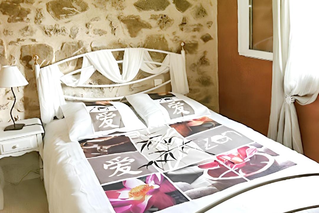 Photo of Bedroom in Saint-Victor-la-Coste