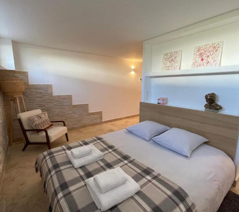 Photo of Bedroom in Aix-en-Provence