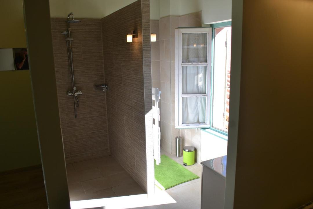 Photo of Bathroom in Buis-les-Baronnies