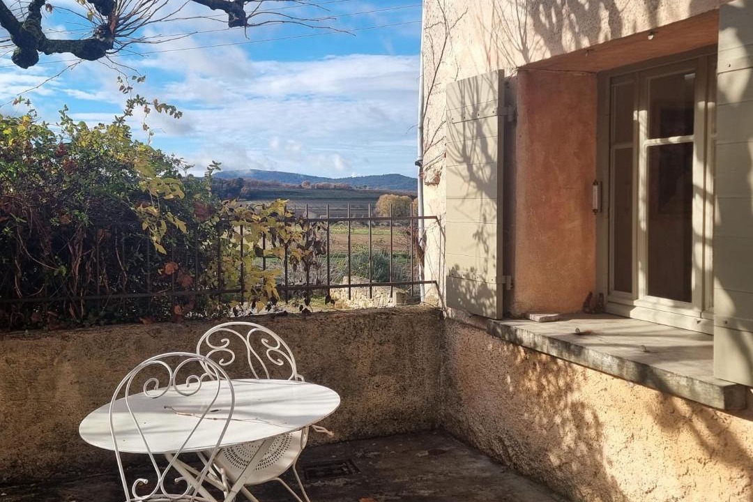 Photo of Patio Balcony in Beaumont-du-Ventoux
