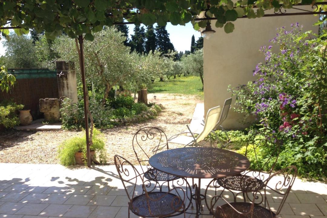 Photo of Patio Balcony in Saint Pierre de Mezoargues