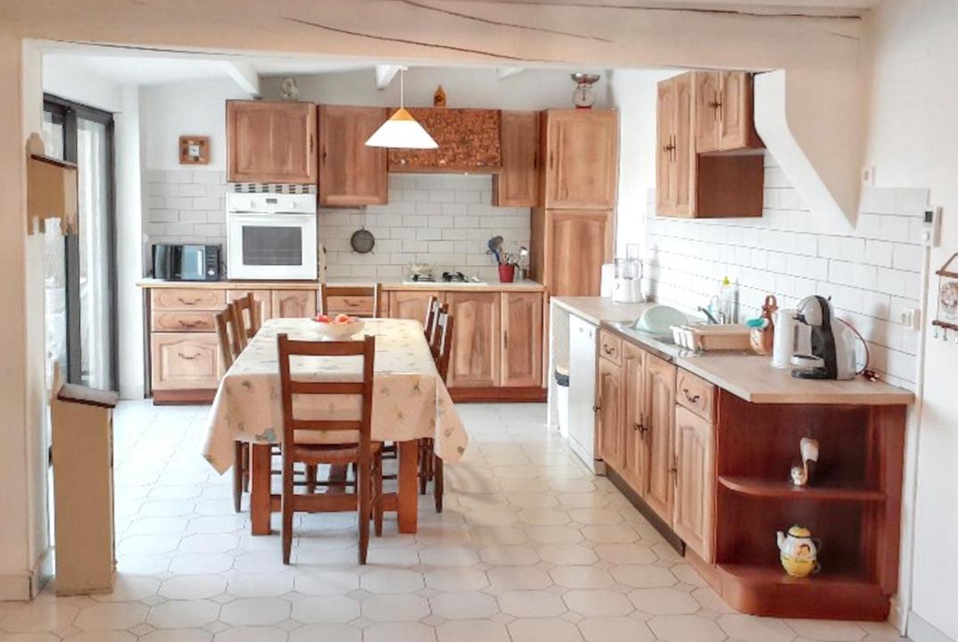 Photo of Kitchen in Caromb