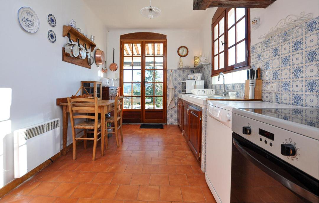 Photo of Kitchen in Saint-Laurent-du-Verdon