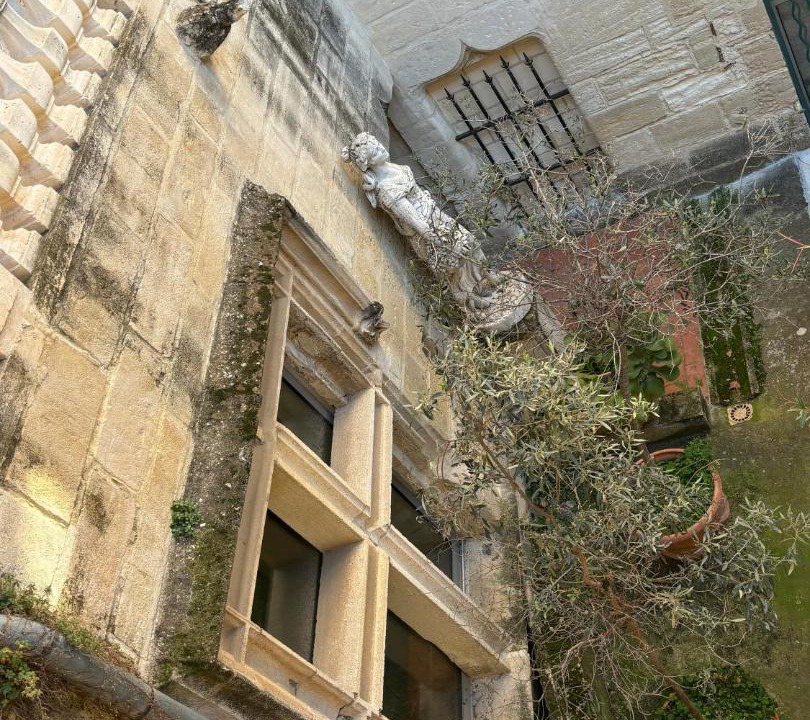 Photo of Others in Beaucaire