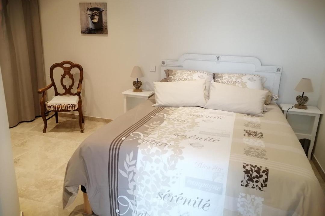 Photo of Bedroom in Valensole