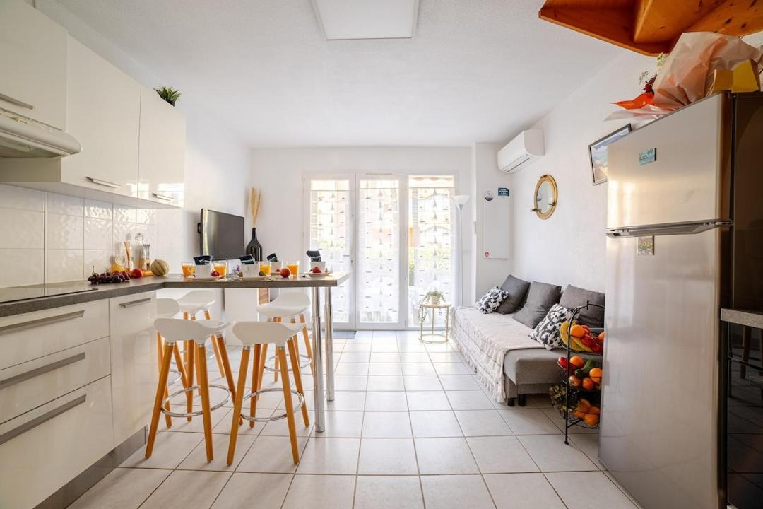 Photo of Kitchen in Miramar