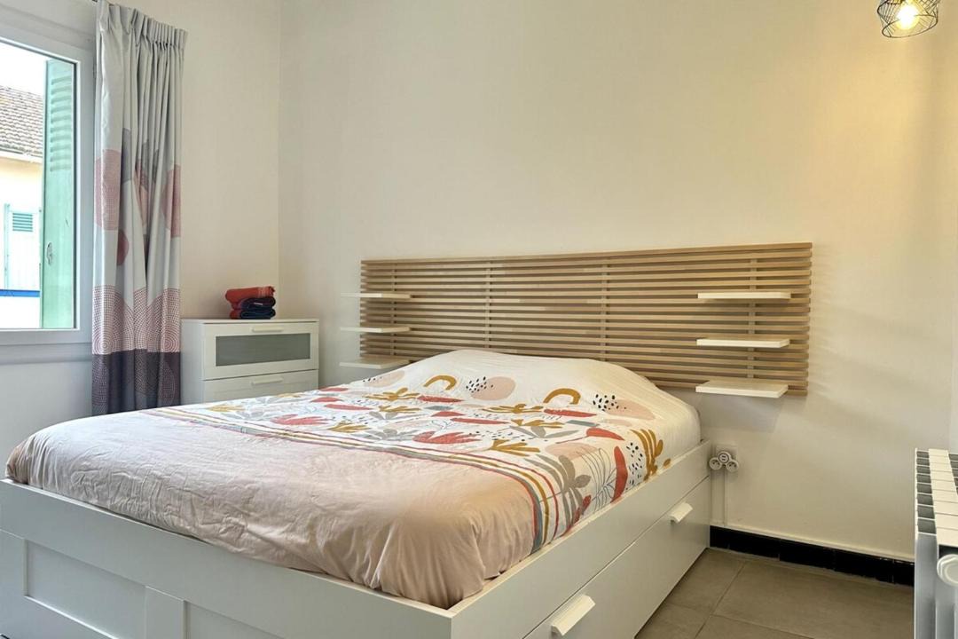 Photo of Bedroom in Entraigues-sur-la-Sorgue