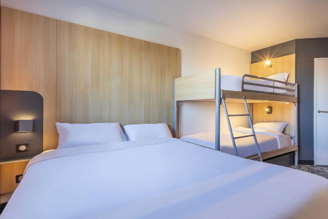 Photo of Bedroom in Meyreuil