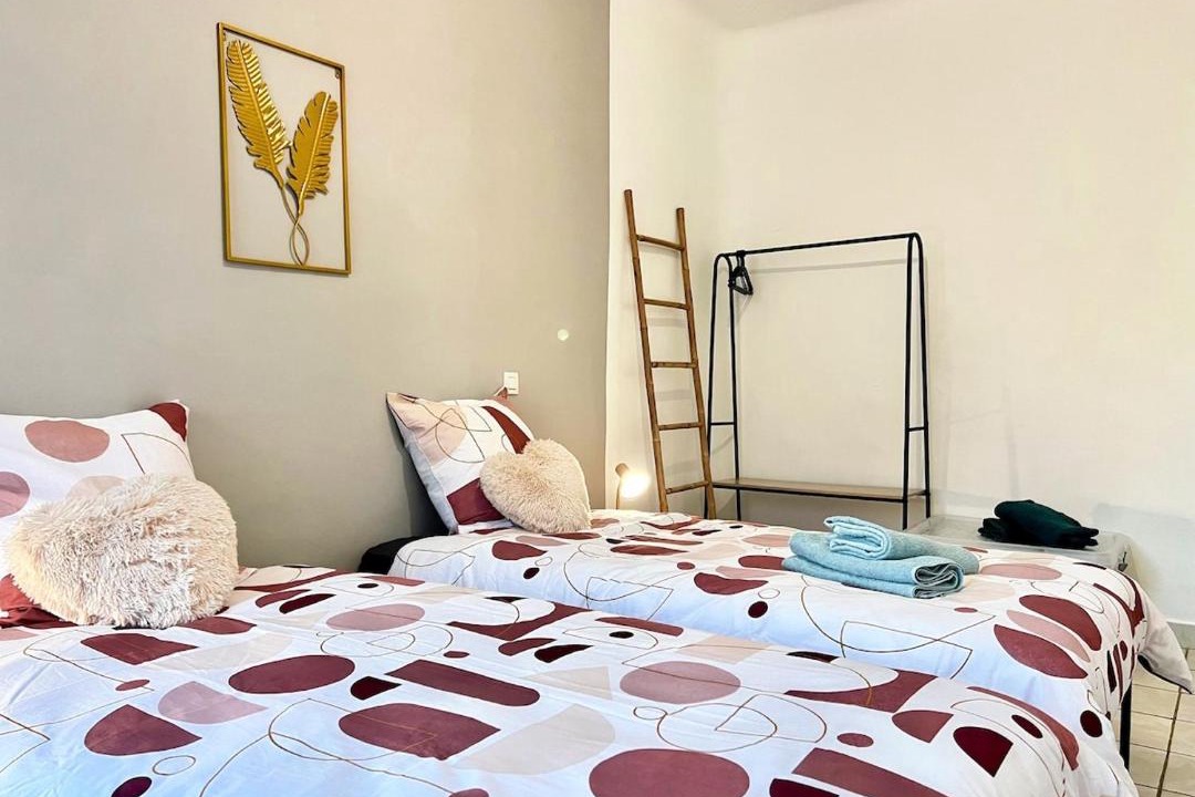 Photo of Bedroom in Saint-Chamas