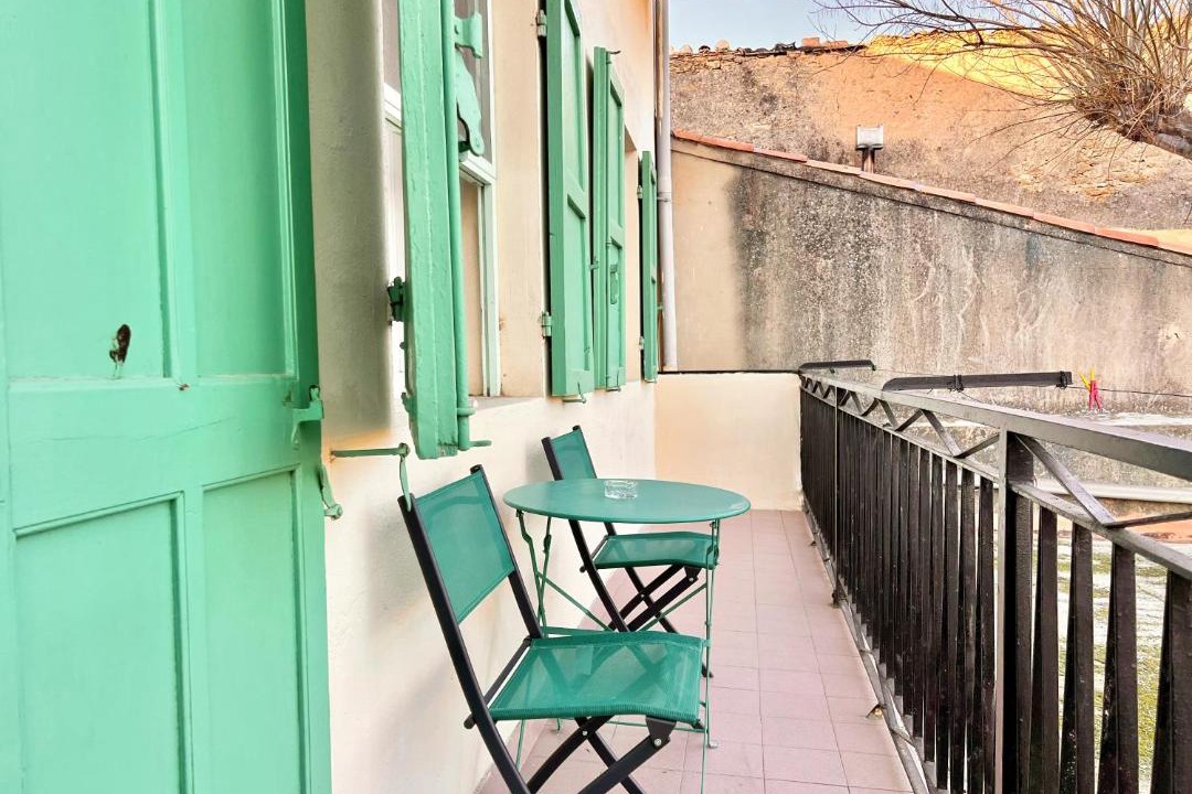 Photo of Patio Balcony in Saint-Chamas