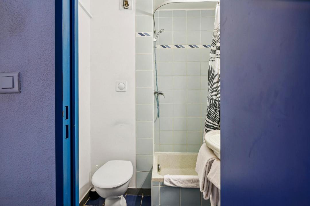 Photo of Bathroom in Chateaurenard