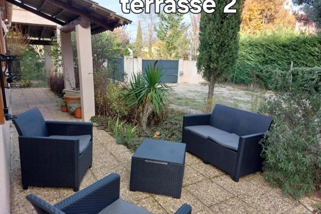 Photo of Patio Balcony in Plan-d'Aups-Sainte-Baume