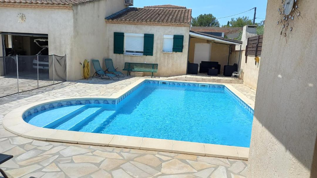 Photo of Others in Beaucaire