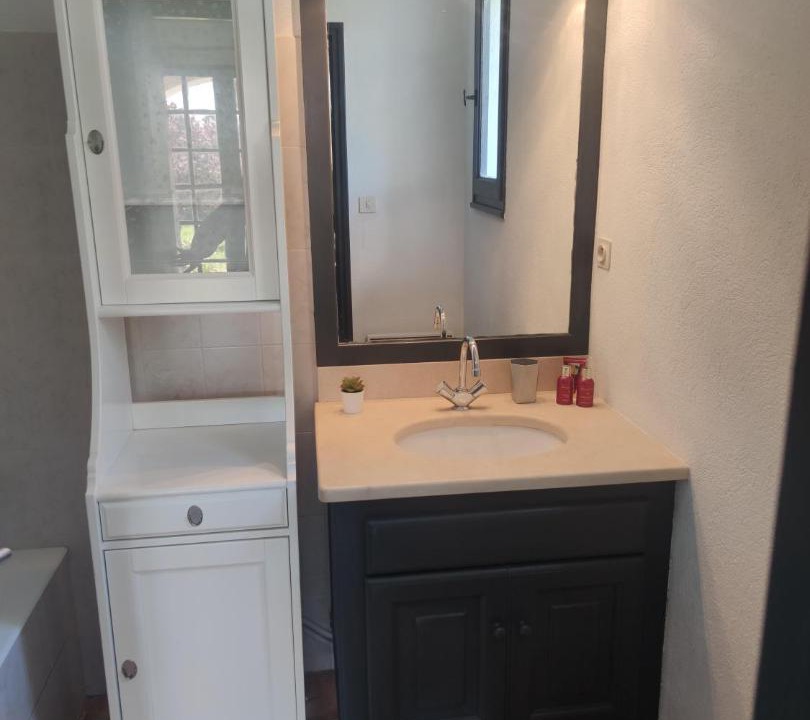 Photo of Bathroom in Le Thor